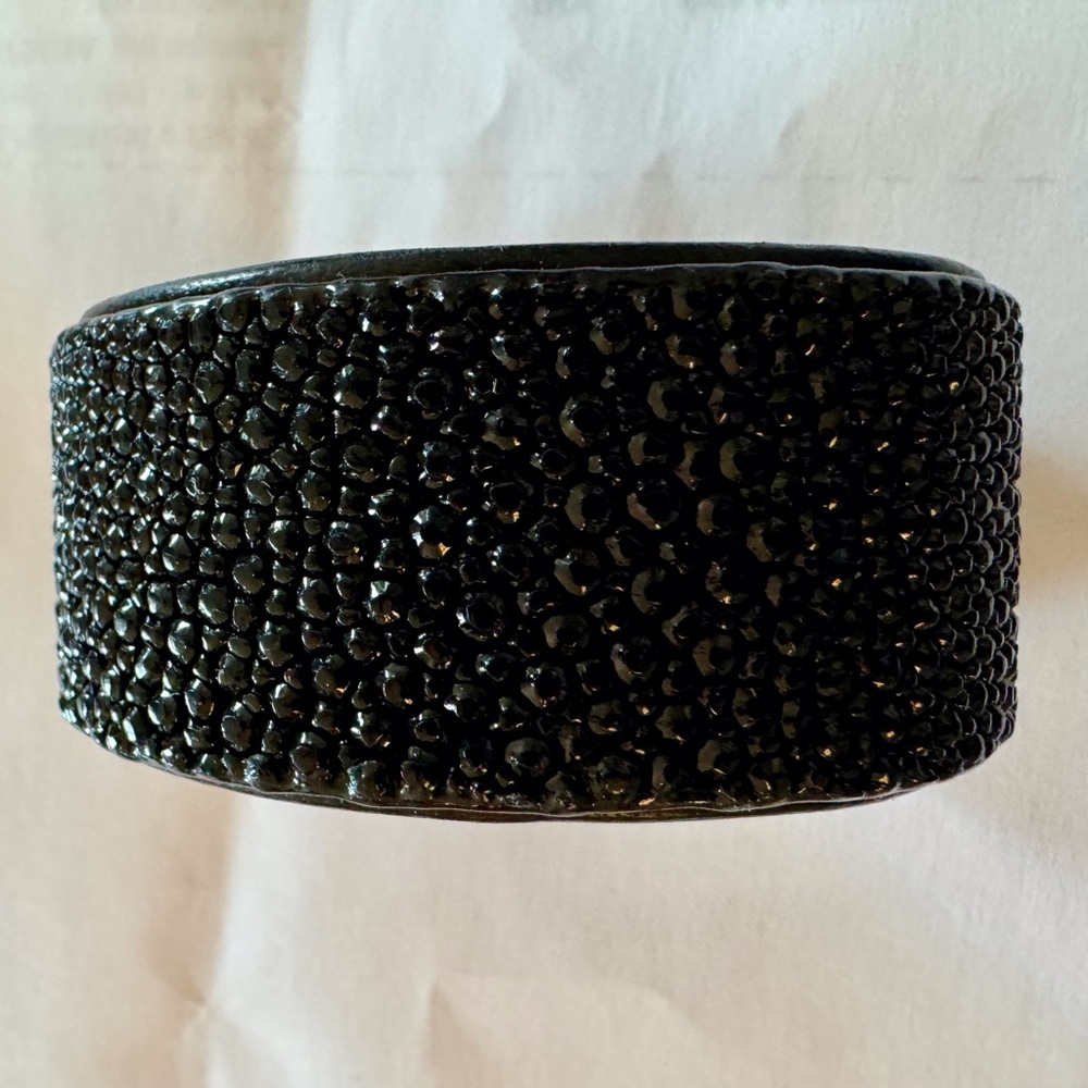 NEW RARE LEMA J DESIGN Black Shagreen Stingray Skin Leather Wide Cuff Bracelet